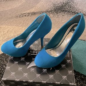 Shiekh turquoise heels. Size 9. Slightly used.